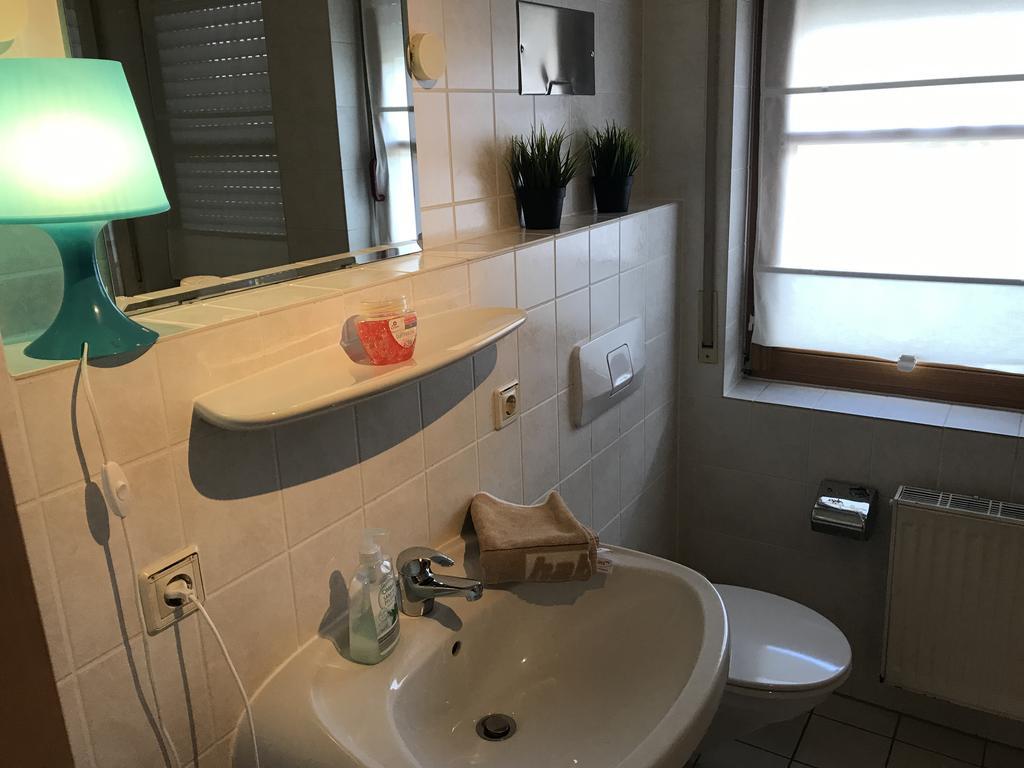Apartment Roxheim Extérieur photo